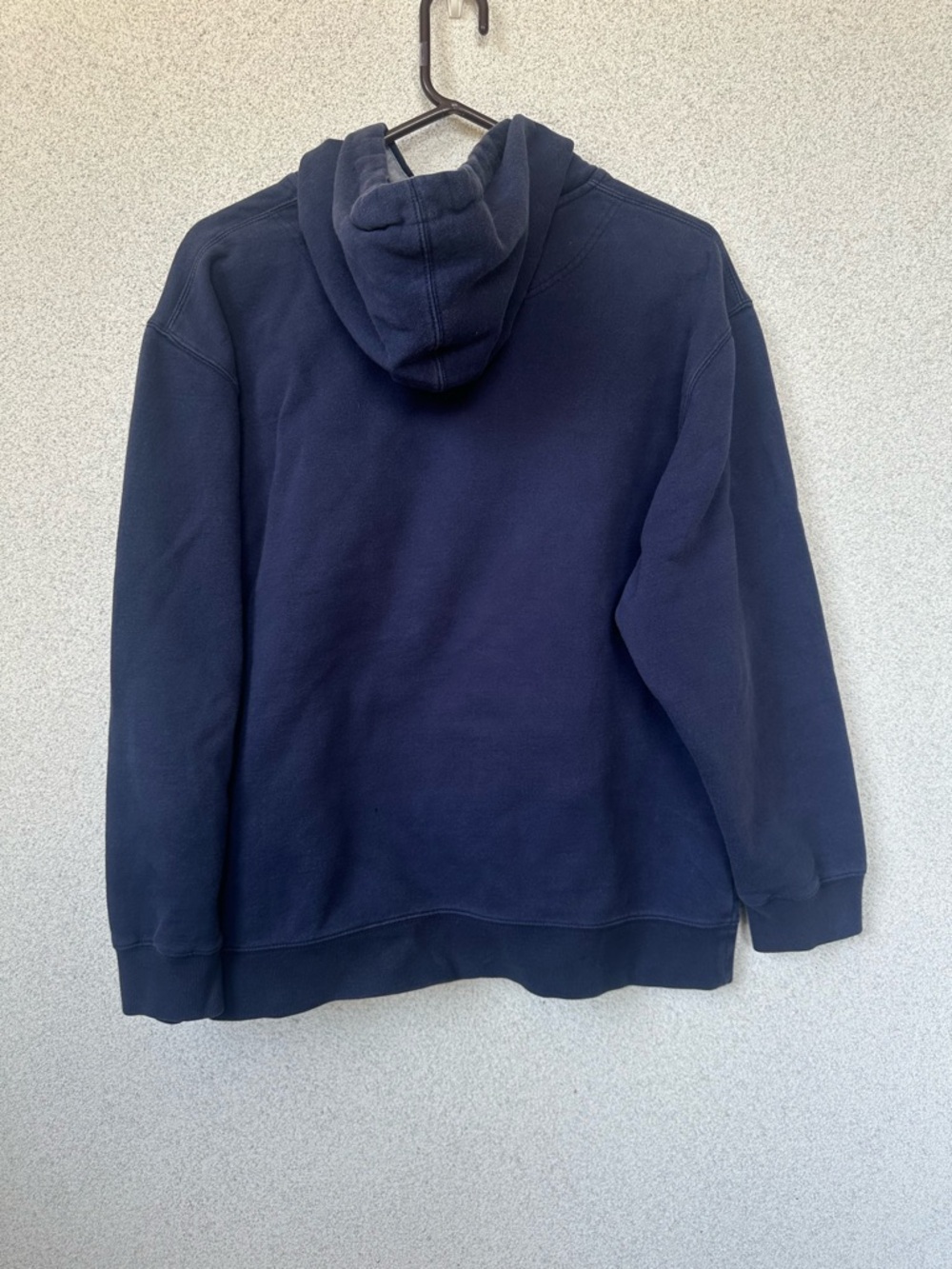 Hong Kong Disneyland Mickey Mouse 1928 Navy Hoodie Size Large — Park Exclusive - Picture 4 of 5